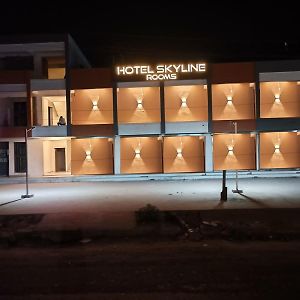 Hotel Skyline Dholka Exterior photo