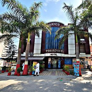 Hotel Nancy Paradise And Restaurant Bahadrabad Exterior photo