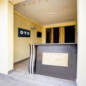 Hotel O Stanza Stayz Noida Exterior photo