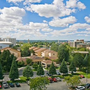 Courtyard Spokane Downtown At The Convention Center Hotel Exterior photo