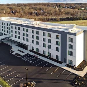 Courtyard By Marriott Southington Hotel Exterior photo