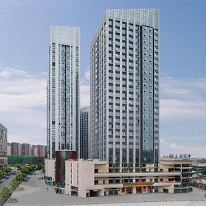 Vienna Hotel Chengdu North Railway Station North Square Wukuaishi Metro Station Exterior photo