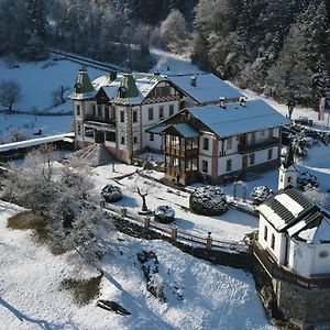 Hotel Gasthof Gribelehof Lienz Exterior photo