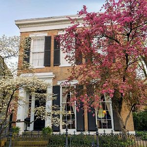 Iron Gate Inn Madison Exterior photo