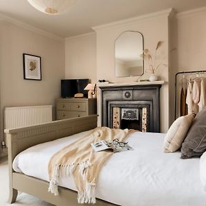 Morleys Rooms - Located In The Heart Of Hurstpierpoint By Huluki Sussex Stays Exterior photo