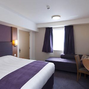 Premier Inn Castleford - Xscape, M62, Jct 32 Exterior photo