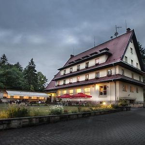 Parkhotel Skalni Mesto Jicin Exterior photo