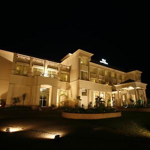 Ambrosia Sarovar Portico Hotel Haridwār Exterior photo