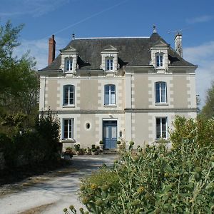 Chambre D'Hote Moulin De L'Aumonier Bed & Breakfast Beaulieu-les-Loches Exterior photo