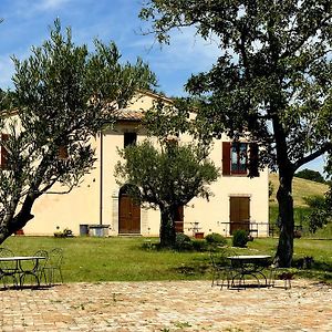 Santa Maria Del Gallo Apartment Apiro Exterior photo