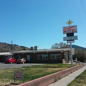 Sunglow Motel Bicknell Exterior photo