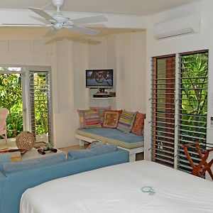 Sejala Beach Huts Hotel Mission Beach Room photo