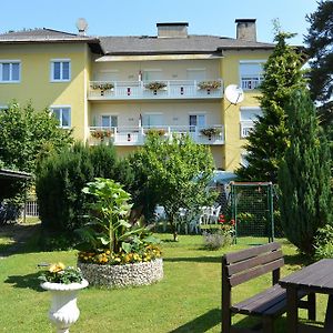 Kirchenwirt Hotel Velden am Wörthersee Exterior photo