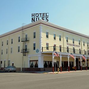 Hotel Niles Alturas Exterior photo
