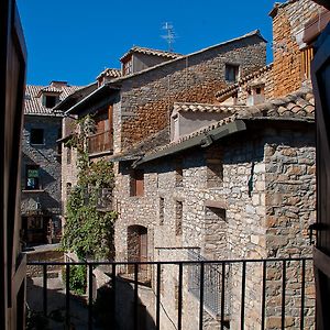 Hotel Villa Romanica Aínsa Exterior photo