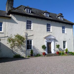 Aberllynfi Riverside Guest House Glasbury Exterior photo