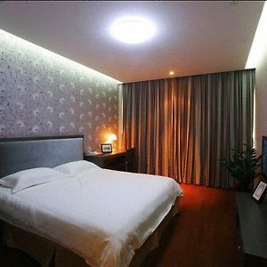 Shanghai Respond Apartment & Hotel Room photo