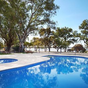 Discovery Parks - Lake Bonney Hotel Barmera Exterior photo