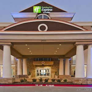 La Quinta Inn & Suites By Wyndham Northlake Ft. Worth Elizabethtown Exterior photo