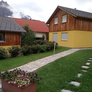 Feriendorf Uorsin Villa Scuol Exterior photo