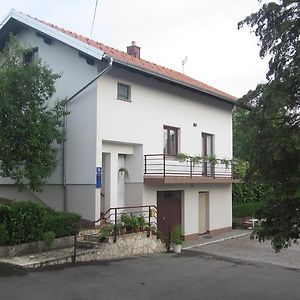 Apartmani Prebeg Rakovica Exterior photo