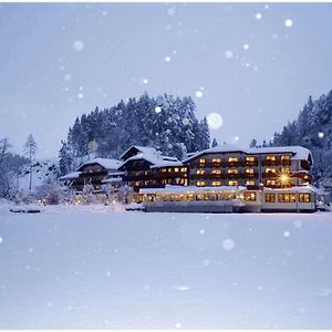 Parkhotel Tristachersee Lienz Exterior photo