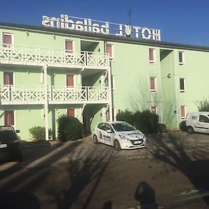 Initial By Balladins Roissy / Saint-Mard Hotel Exterior photo