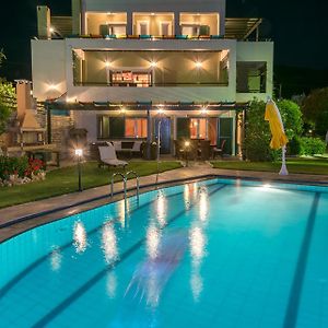 Mystic Lux Villa With 2 Private Pools, All Ensuite Bathrooms Roussospition Exterior photo