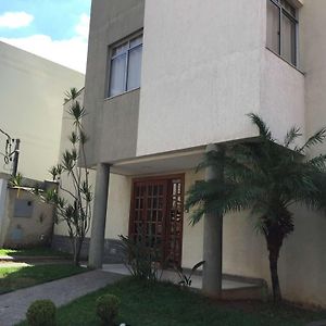 Hospedagem Chamonville Belo Horizonte Exterior photo