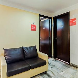 Zo Rooms Lbs Marg Airport Malad Exterior photo