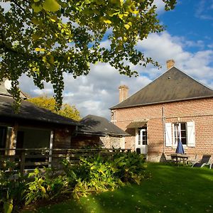 Domaine Des Celestins Bed & Breakfast Bernay-en-Ponthieu Exterior photo