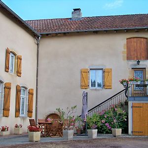 Gite De La Tour De Rouilleres Villa Ambierle Exterior photo