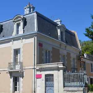 Lit En Loire Bed & Breakfast Saint-Cyr-sur-Loire Exterior photo