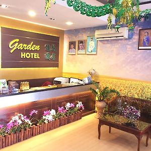 Pontian Garden Hotel Pontian Kecil Exterior photo