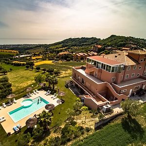 Villa Susanna Degli Ulivi - Resort & Spa Colonnella Exterior photo