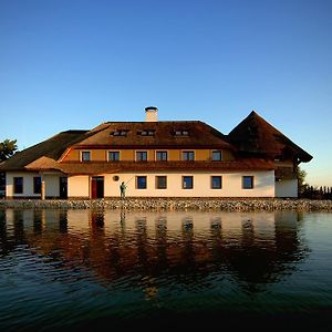 Penzion Eko Park Piestany Hotel Exterior photo