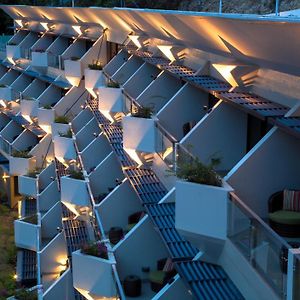 Ela Beach Hotel Port Moresby Exterior photo