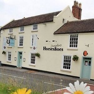 Dorrington'S Horseshoes Hotel Exterior photo