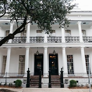 Henry Howard Hotel New Orleans Exterior photo