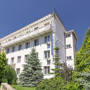 Mariot Medical Center Hotel Truskavets Exterior photo