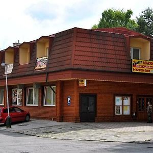 Penzion Kaspec Hotel Unicov Exterior photo