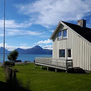 Lyngen Arctic View Villa Olderdalen Exterior photo