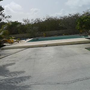 Sagusta Gardens Pls Apartment Providenciales Exterior photo