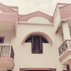 Laughing Buddha Homestay Bhubaneswar Exterior photo