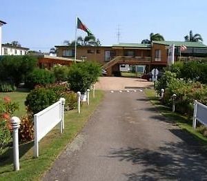 Lake Front Motel Entrance Exterior photo