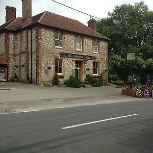 The Somerset Arms Apartment Warminster Exterior photo