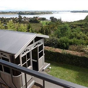 Mountview Bed And Breakfast Tauranga Exterior photo