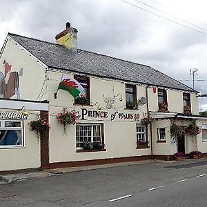 Prince Of Wales Inn Rhymney Exterior photo