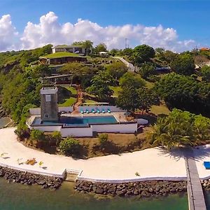 Mount Hartman Bay Estate Hotel St. George's Exterior photo