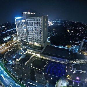 The Margo Hotel Depok Exterior photo